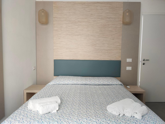 Others 4, APFEL AR holiday-home, Verona