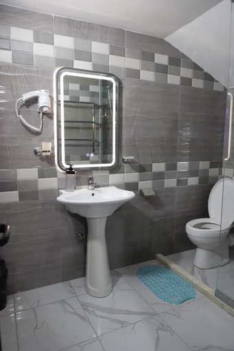 Others 5, Guest House Bumbli, Beratit