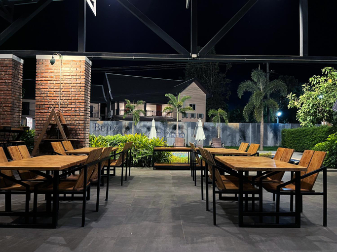 Food & Drinks 4, Kong Resort Vang Vieng, Vangvieng