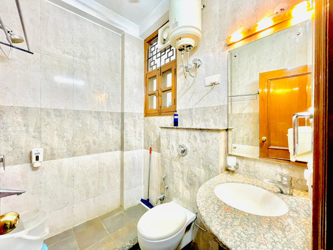 Bathroom, BedChambers Serviced Apartments, Sector 45, Gurgaon