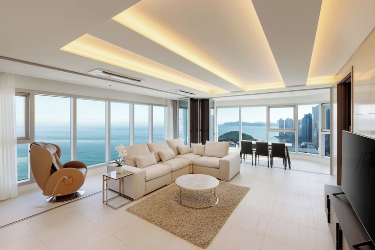 NEWCZ HAEUNDAE RESIDENCE, Haeundae