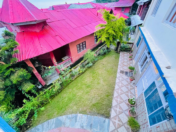 Others 4, grand view lodge & restaurant, Kangra