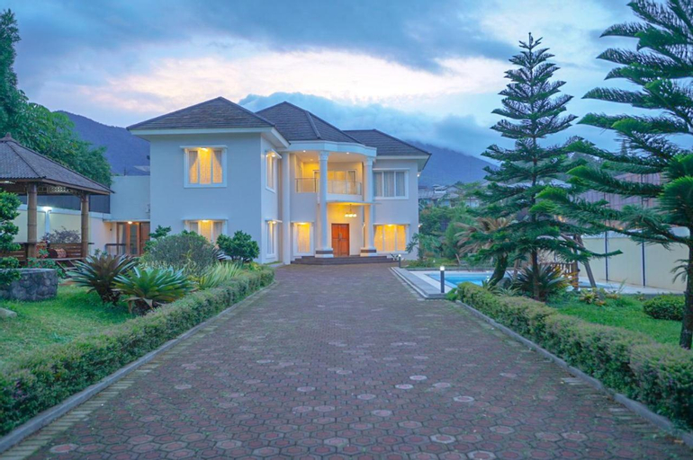 Villa Andalus 1&2, Bogor