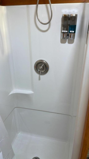 Bathroom 4, Hidden Rest Cabins Resort, Navajo