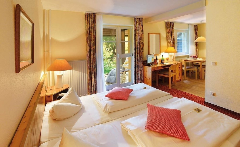 Bedroom 2, Schwarzwald Park Hotel, Schwarzwald-Baar-Kreis