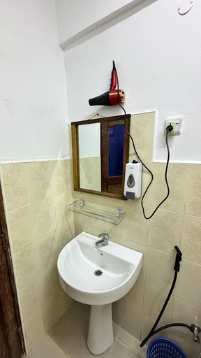 Bathroom 2, light of zanzibar hotel, Kaskazini 'A'