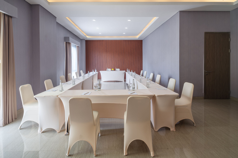 Business Facilities 26
