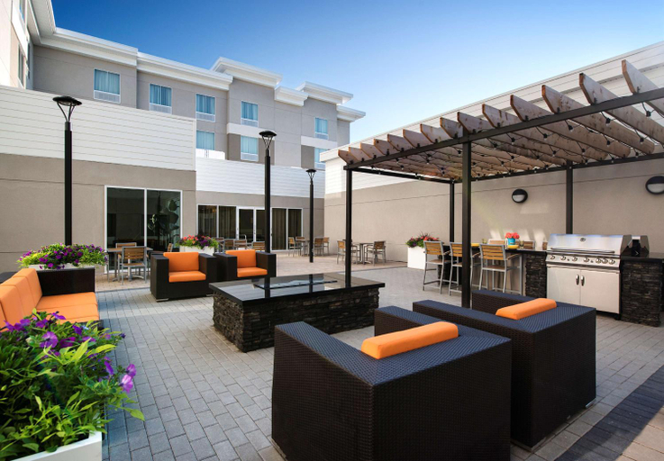 Food & Drinks 4, Homewood Suites by Hilton Winnipeg Airport-Polo Park, Division No. 11