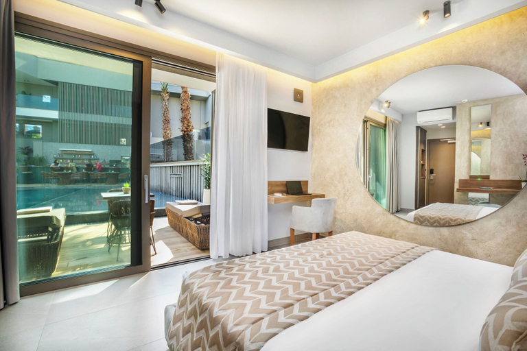 Bedroom 4, Luuks Luxury Accommodation, Central Macedonia