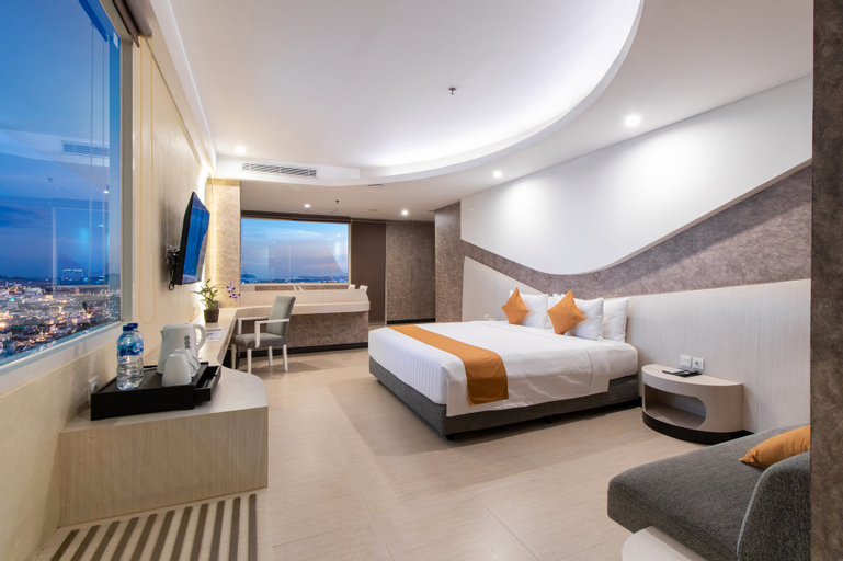 Bedroom 18