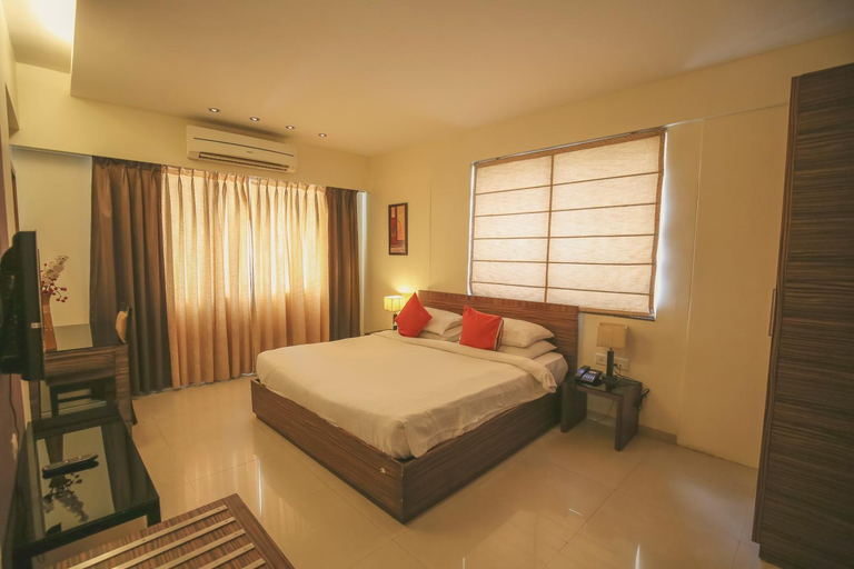 Bedroom 3, The Gold Haven, Pune