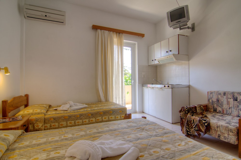 Bedroom 3, Sunrise Hotel & Apartments, Crete