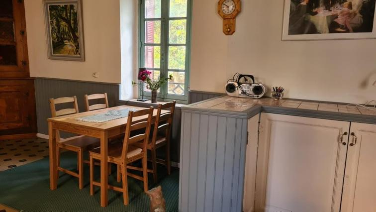Dining Room, Andersson, FA, Aude