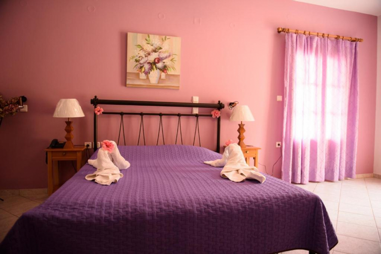 Bedroom 3, Amphitrite Apartments, South Aegean