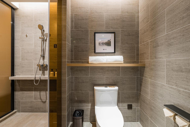 Bathroom 3, Atour Hotel Handan New Century, Handan