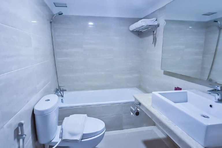 Bathroom 12