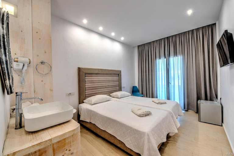 Bedroom 3, Anamar Santorini, South Aegean