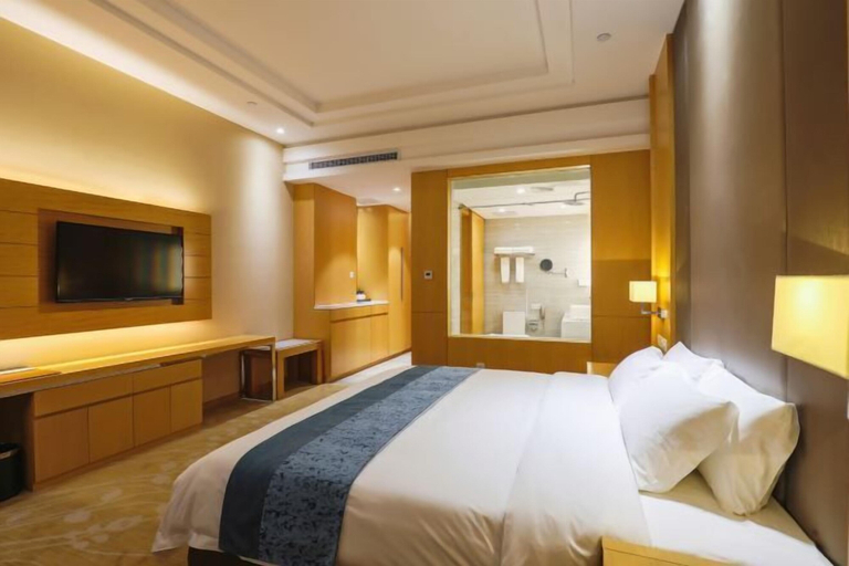 Bedroom 3, Golden Sun Hotel, Chuzhou