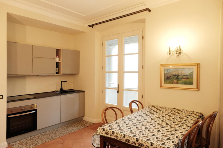 Others 4, Villa Helene, Bergamo