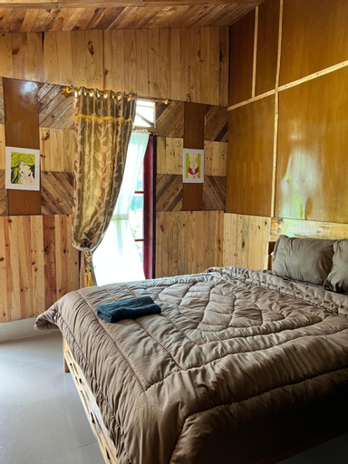 Bedroom 2, Ulina Homestay Berastagi, Karo