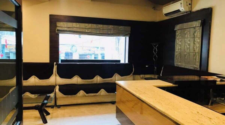 Others 3, Hotel Sundaram, Kaushambi