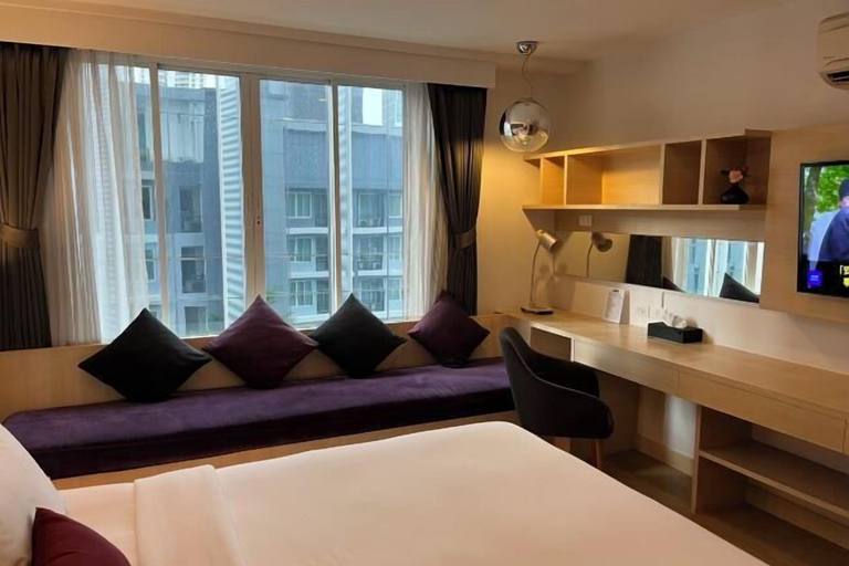 Bedroom 26