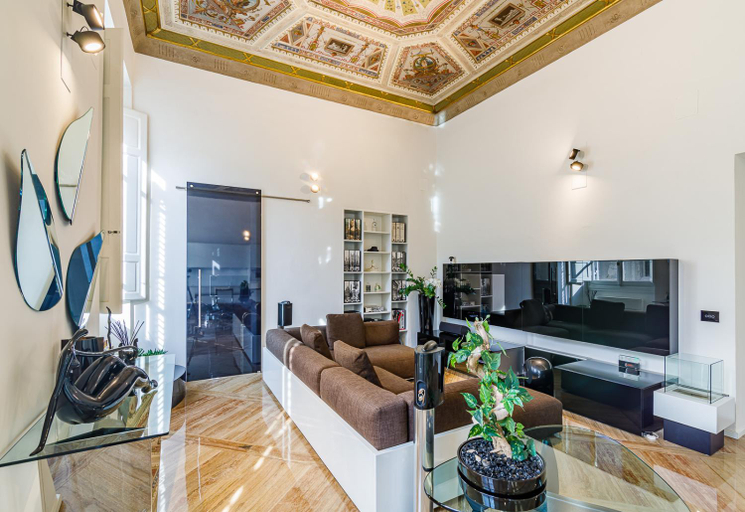 Others 3, The House of the Prime Minister Crispi, Florence