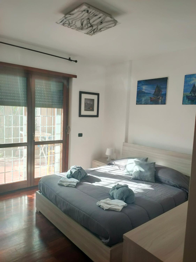 Lele House Fiumicino - Intero Appartamento Aeroporto di Fiumicino - Nuova Fiera di Roma, Rome