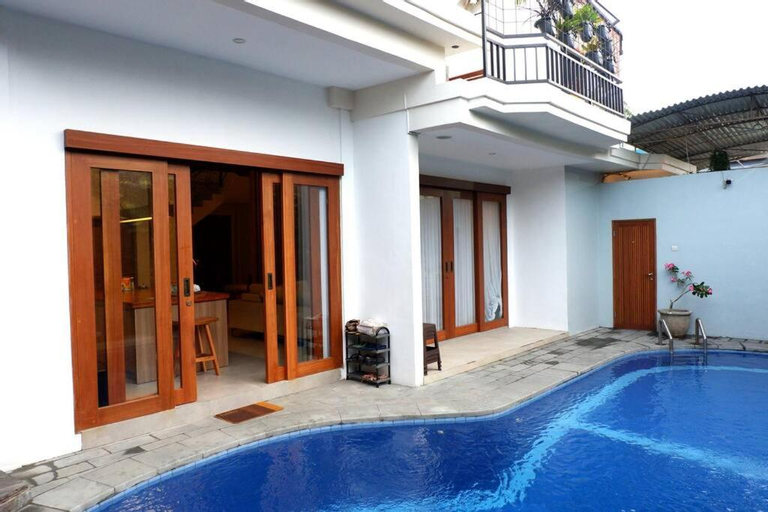 Sport & Beauty, Villa Bale Damai Denpasar, Denpasar