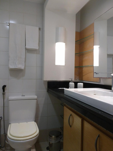 Bathroom, Apt. Em hotel na Av. Beira Mar em Fortaleza, Fortaleza