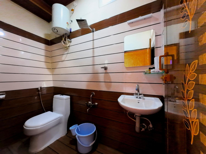 Bathroom 3, HIE MOKSHA, Dindigul