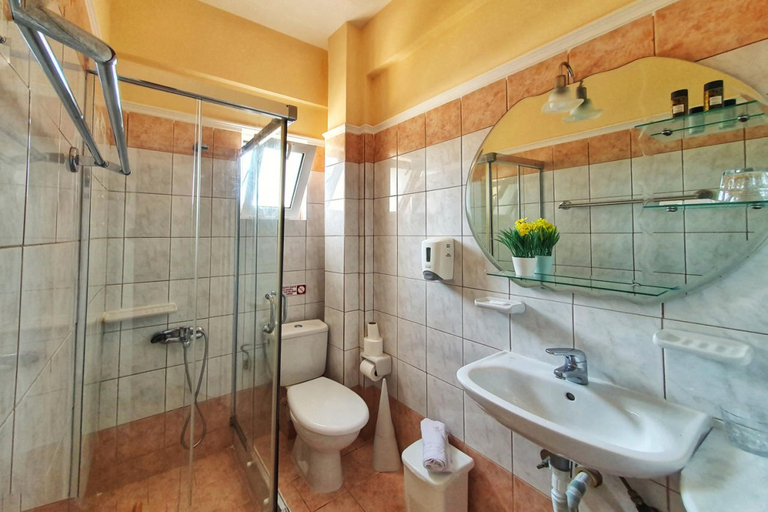 Bathroom 2, Brati Beach Hotel, West Greece