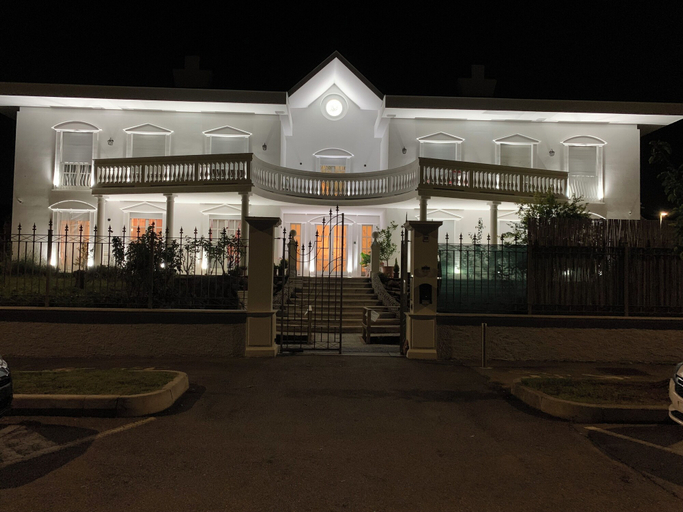 Exterior & Views 2, Villa Daniela, Milano