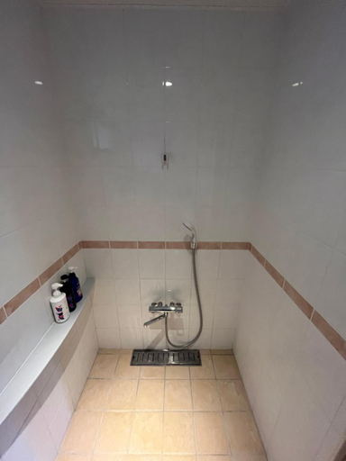Shower, Karisome, Motobu