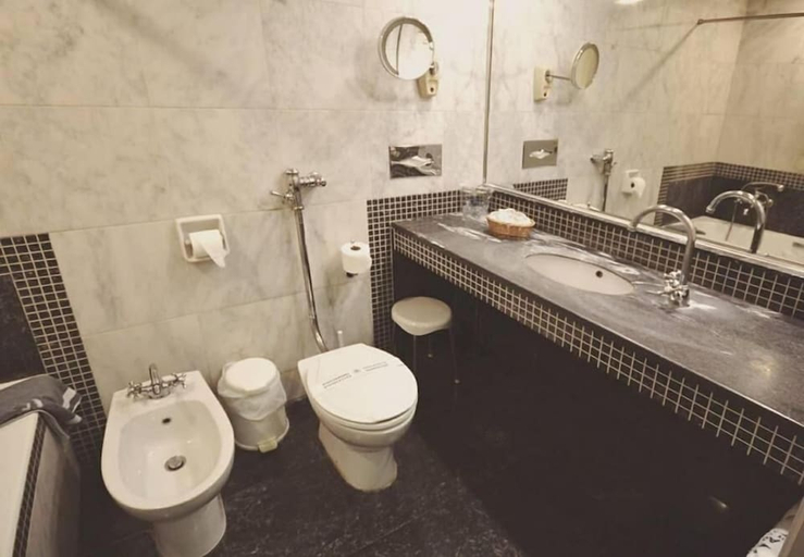 Bathroom, Astir, West Greece