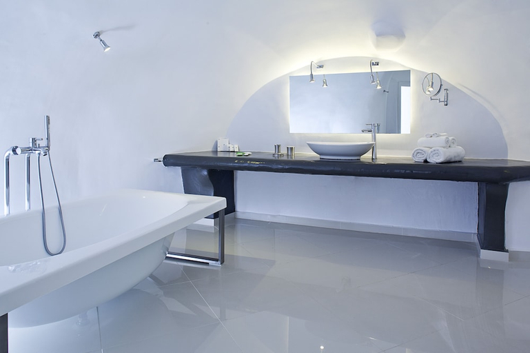 Bathroom 5, Katikies Chromata Santorini - The Leading Hotels, South Aegean