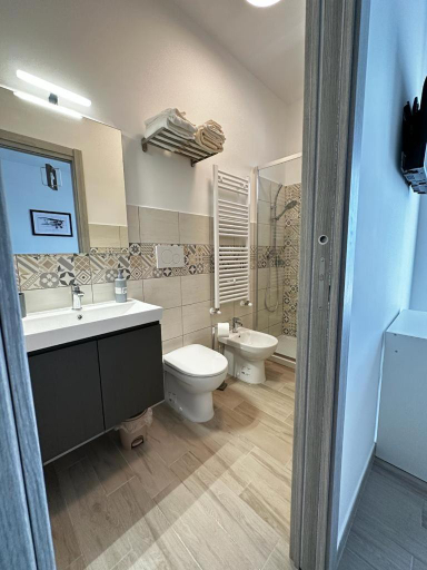 Bathroom, Capo dei Bufali Alloggio turistico, Latina