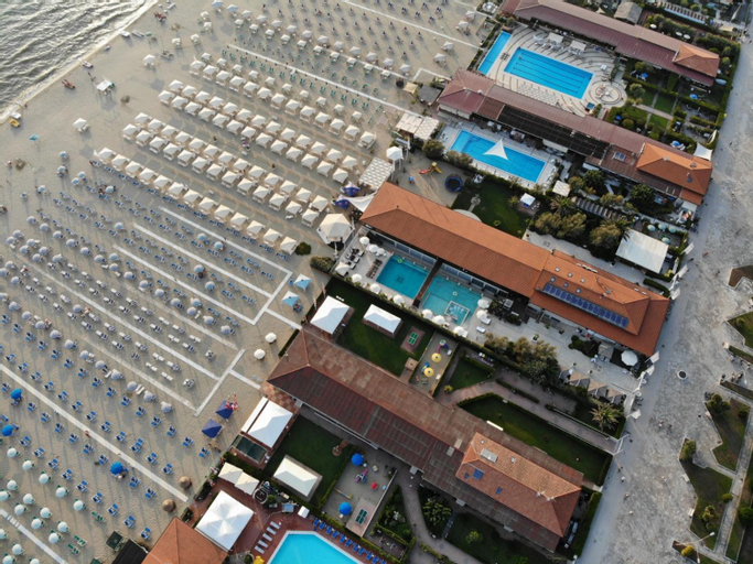 TERESITA WELLNESS CLUB, Lucca