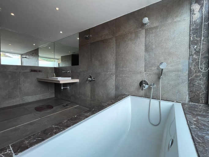Bathroom, The Good Goen Villa, North Goa