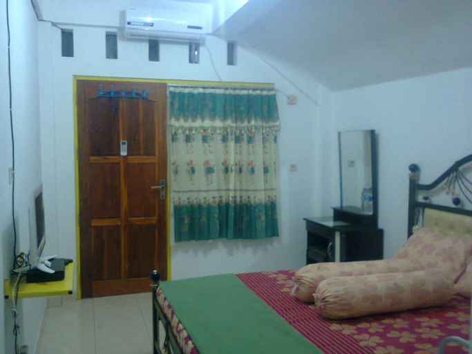 Bedroom 14