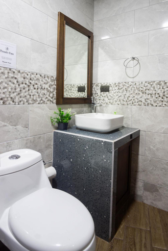 Bathroom 3, Argdivan Hostel, San Ramón