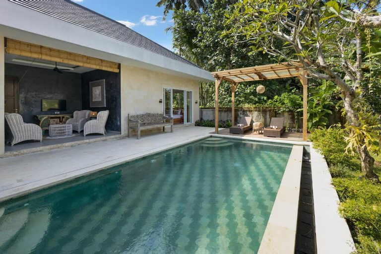 Swimming Pool 10