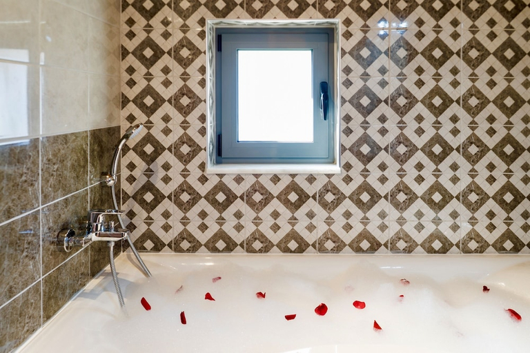 Bathroom 4, Estrella Villas, South Aegean