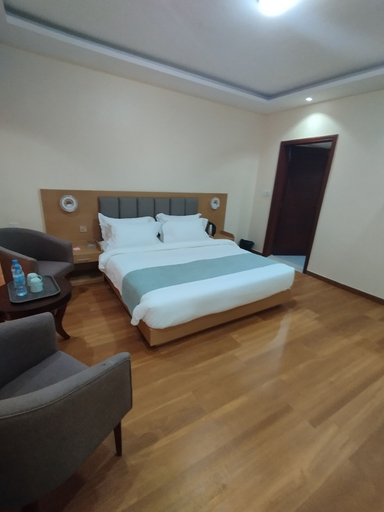 Bedroom 2, FASHION INTERNATIONAL HOTEL, Kinondoni