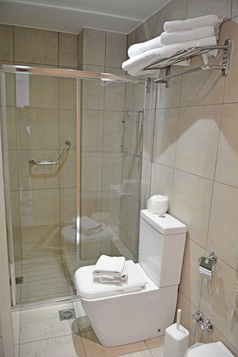 Bathroom 4, Samos City Hotel, North Aegean