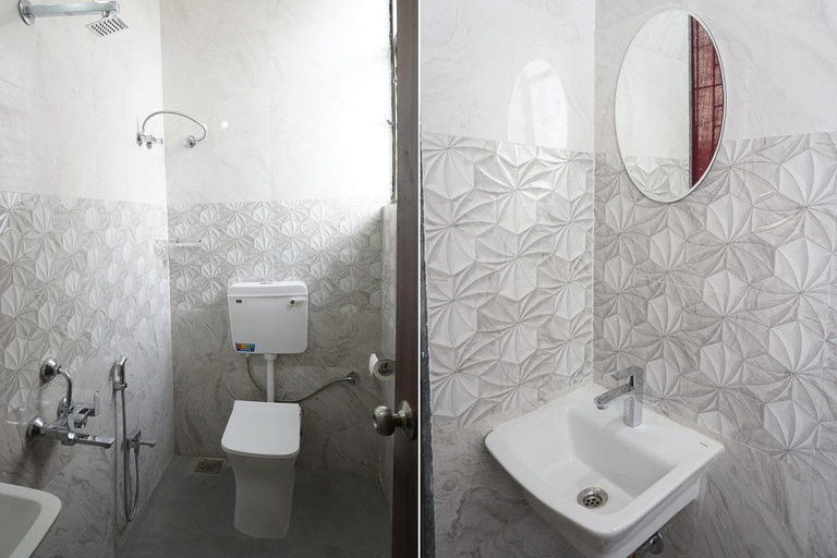 Bathroom 4, Via Gargi Galuxe, Pune