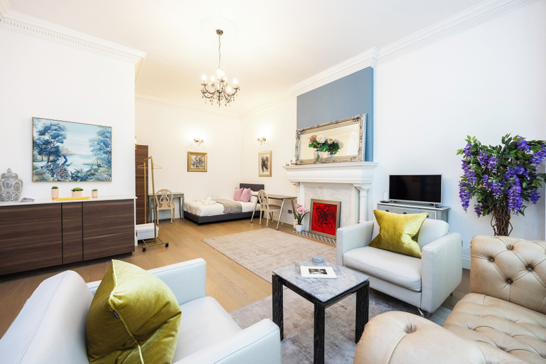 Others 5, Creston House Apartments, London