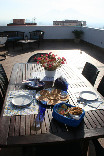 Food & Drinks 4, Home Napule, Napoli