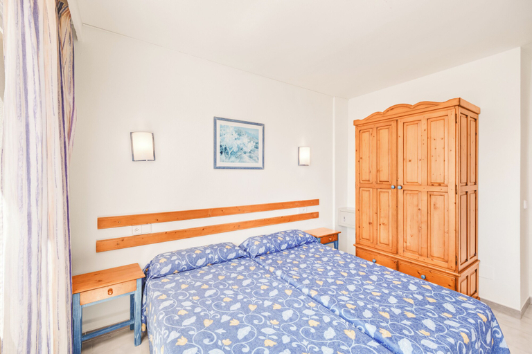 Bedroom 4, Vista Club Apartamentos, Baleares