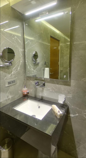 Bathroom 4, GRANDE IRIS, Wayanad